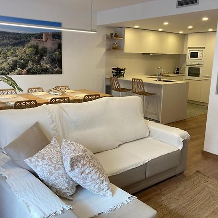 Apartamento Centrico, Climatizado Y Totalmente Equipado De 3 Habitaciones Para 6-7 Personas Santa Coloma De Farners Luaran gambar